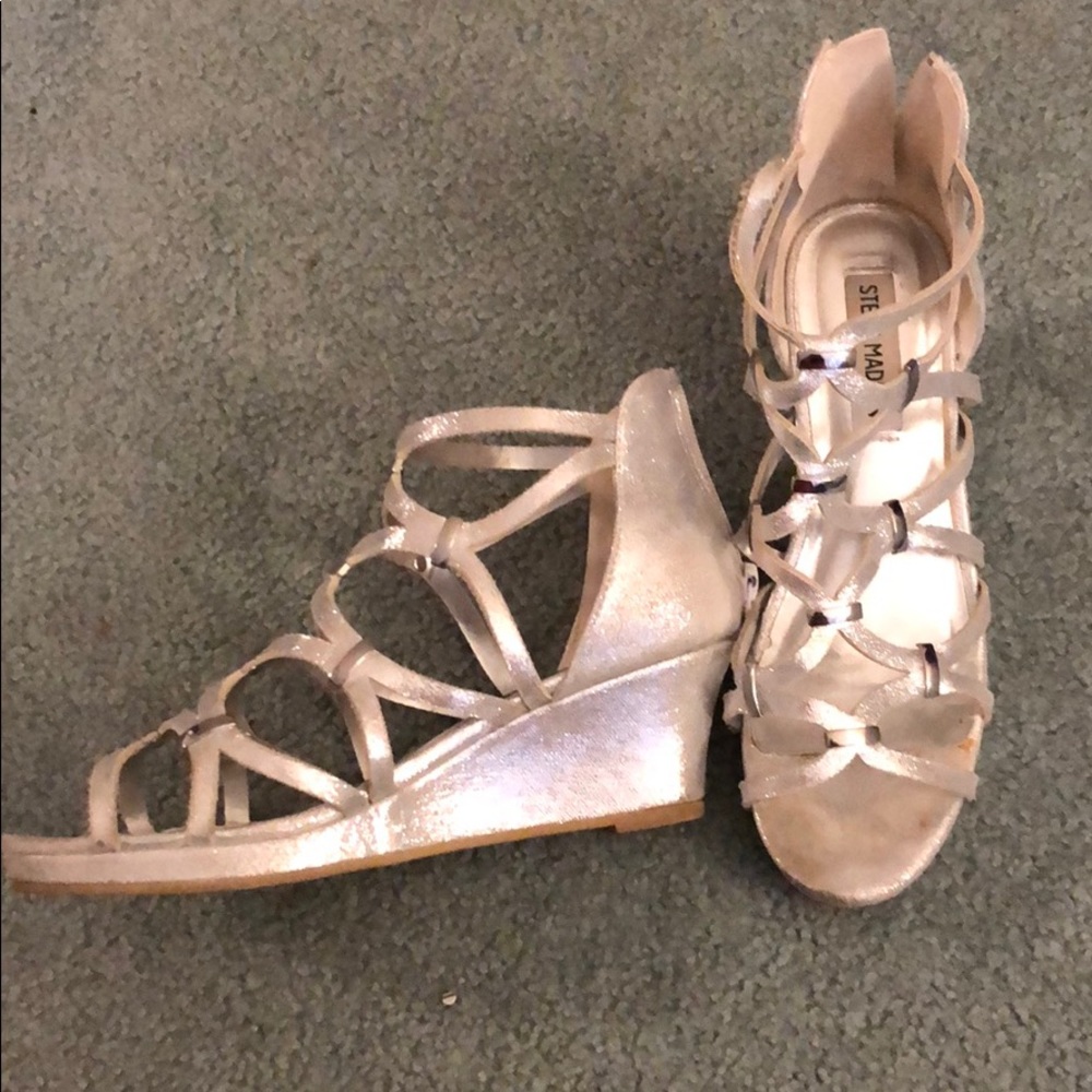 Steve Madden wedges size 5